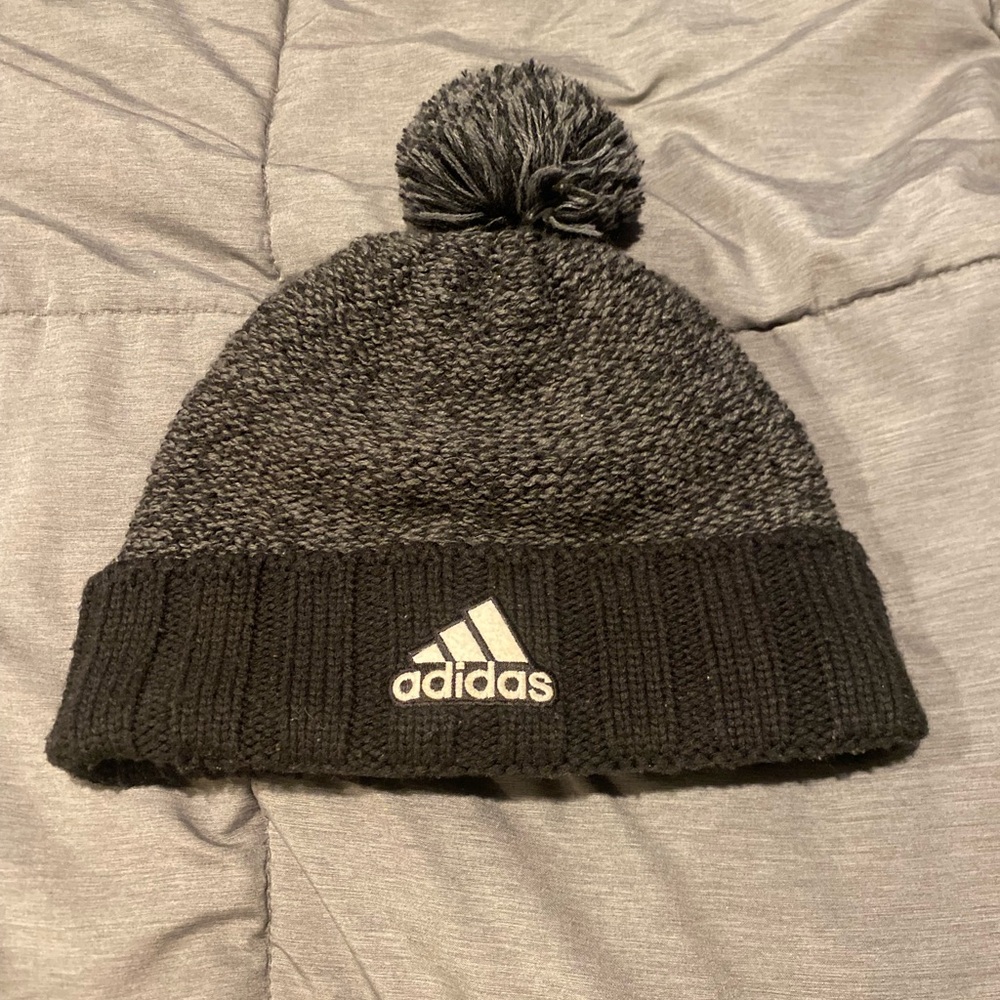 Adidas beanie